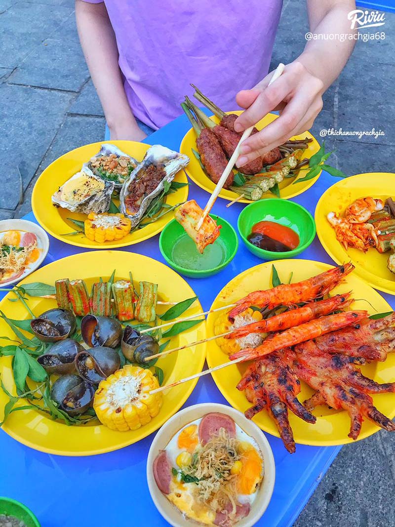 Ăn vặt Chị Chị Em Em, điểm tụ tập cuối tuần lý tưởng 5