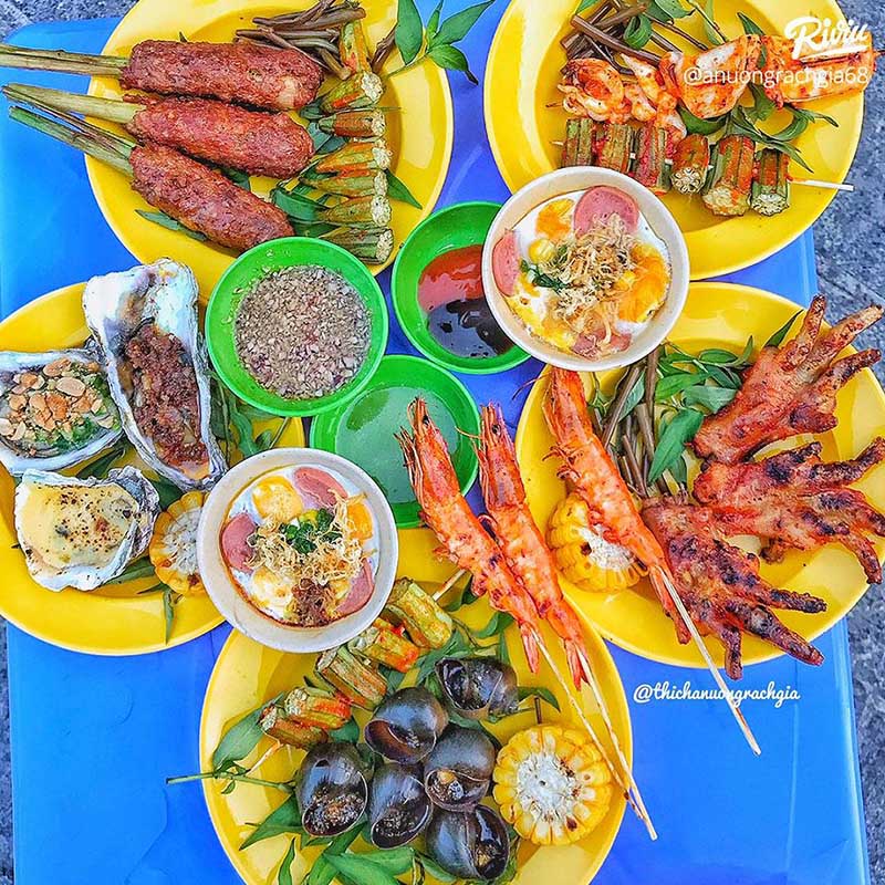 Ăn vặt Chị Chị Em Em, điểm tụ tập cuối tuần lý tưởng 9