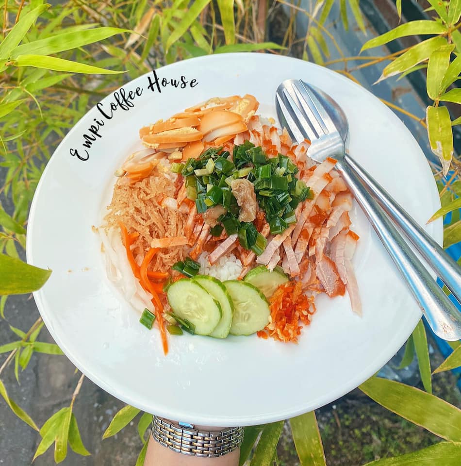 Cuối tuần chill cùng âm nhạc tại EMPI Coffee House Cần Thơ 8