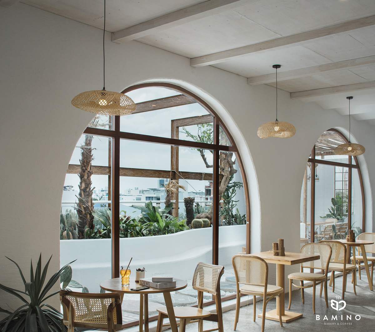 Khám phá thế giới đồ uống và bánh ngọt tại Bamino Bakery and Coffee 2