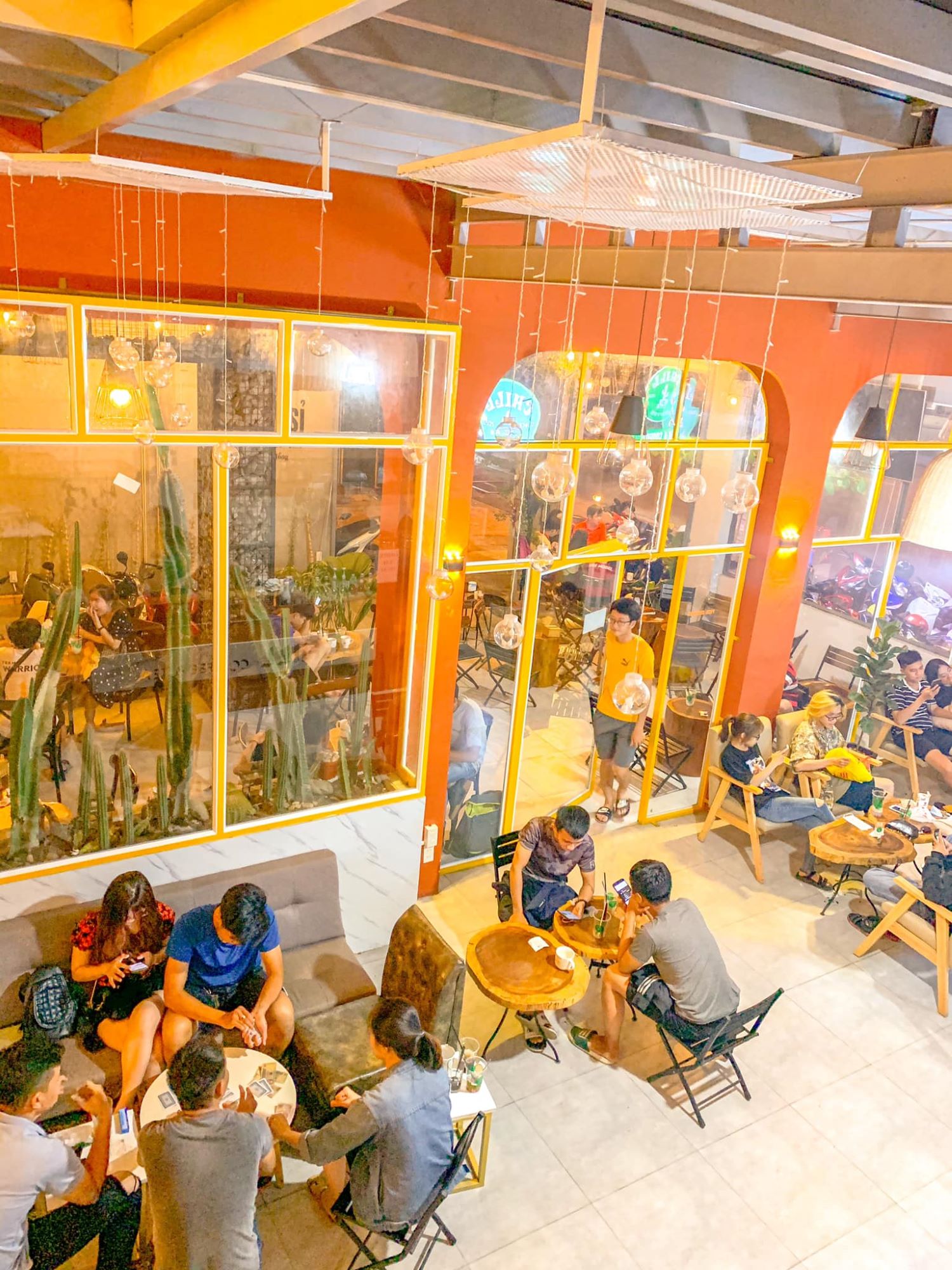 Set kèo hẹn hò ở Chill By Coffee Cần Thơ với concept đậm chất sa mạc 4