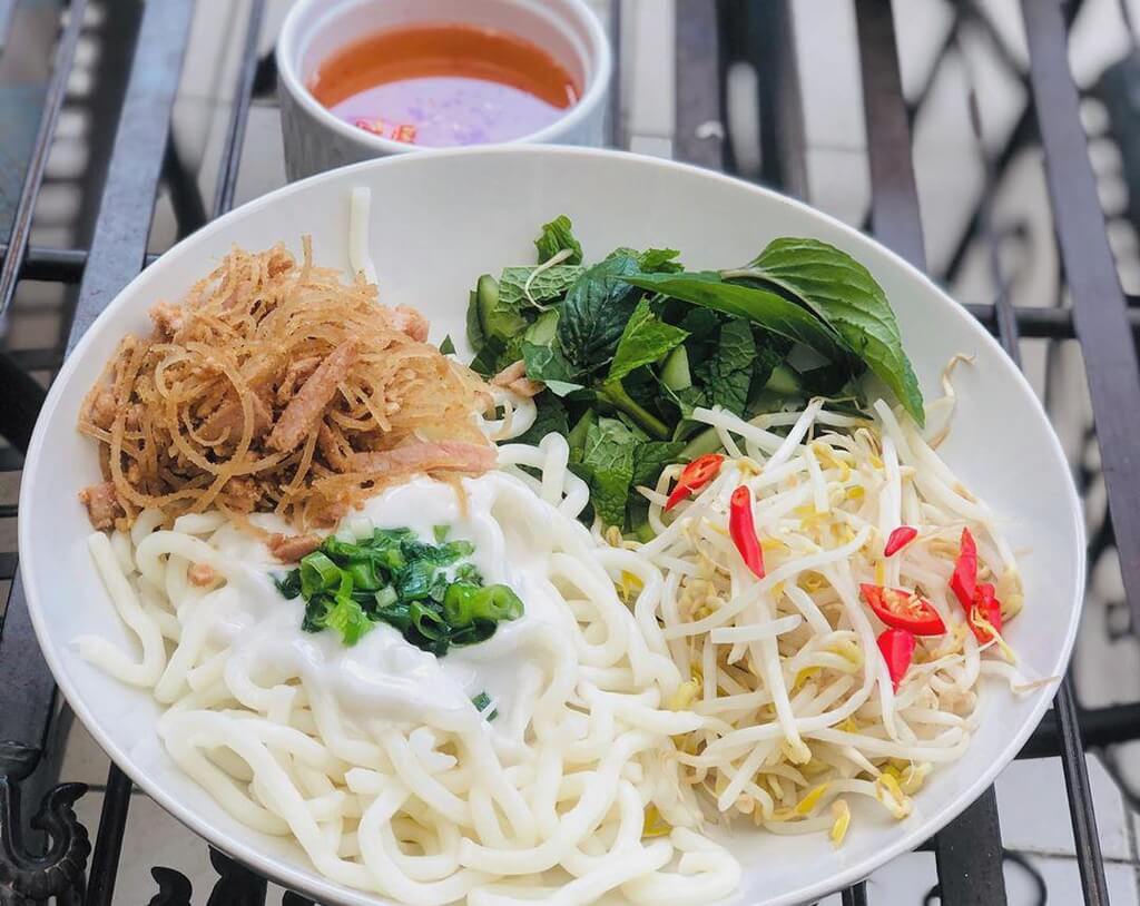 Lưu ngay danh sách Top quán bánh tằm bì Cần Thơ ngon quên lối về 2