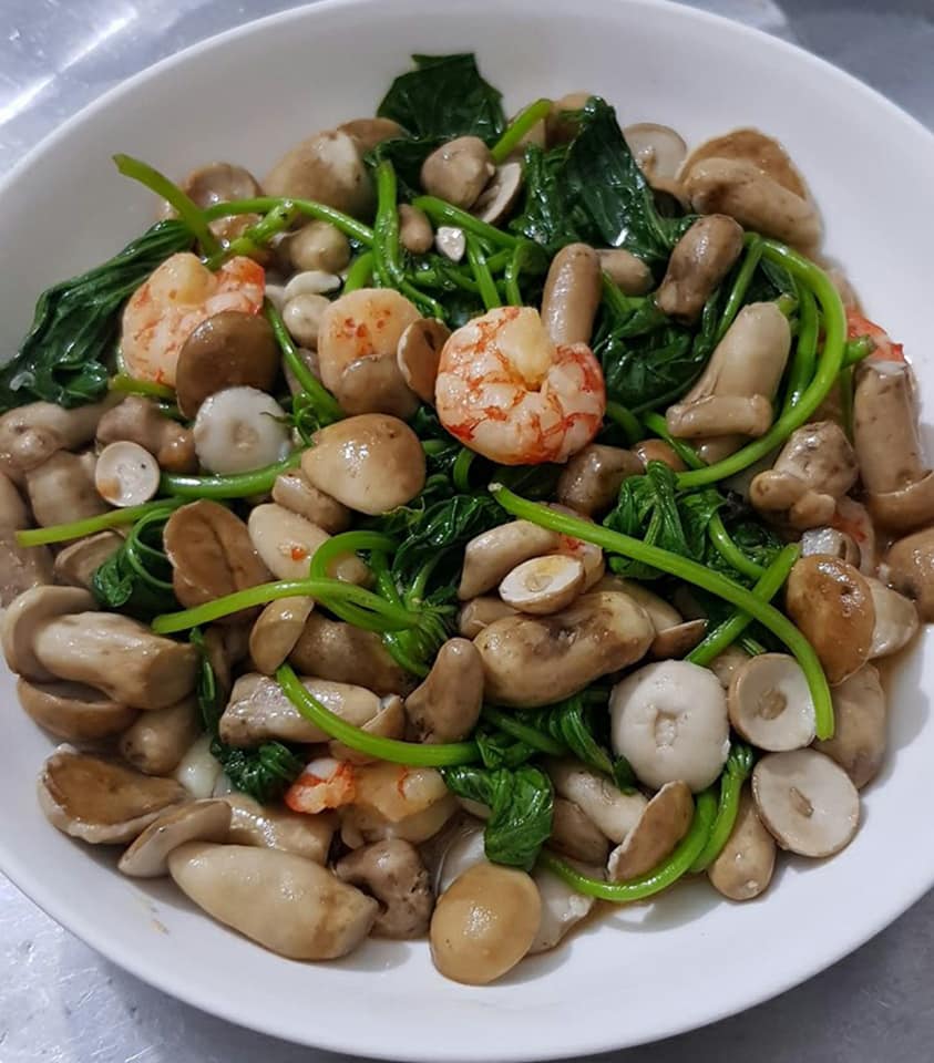 Nhà bè hải sản Bé Ghẹ - Nhà hàng hải sản bình dân ở làng chài Hàm Ninh 14