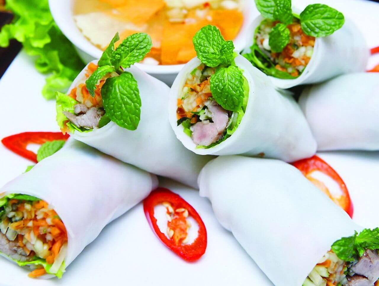 Thưởng thức Phở cuốn Cần Thơ trứ danh xứ Tây Đô 3