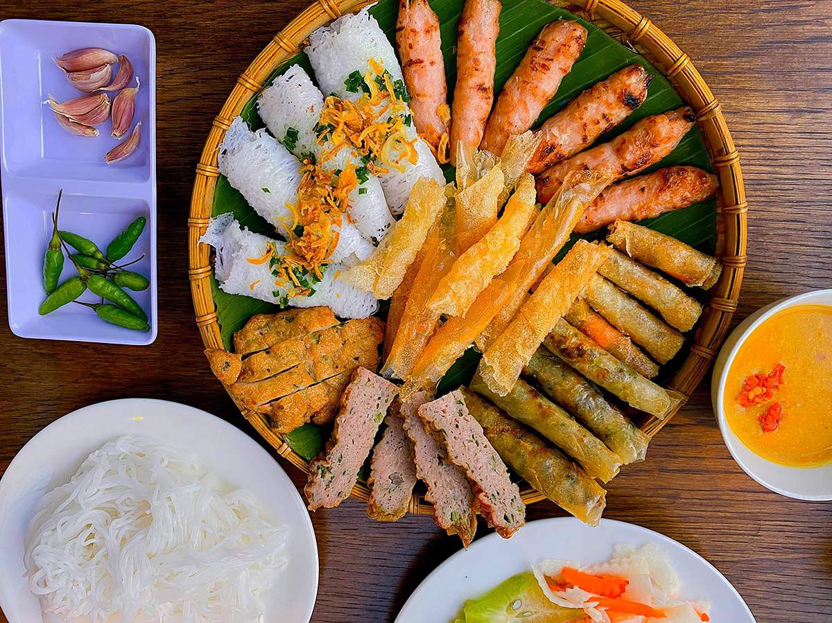 Top quán nem nướng ngon Cần Thơ bạn nhất định phải thử 6